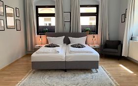 Stilvolle Altbauwohnung - Parkplatz, WLAN, Netflix, Zentrum Bad Schandau
